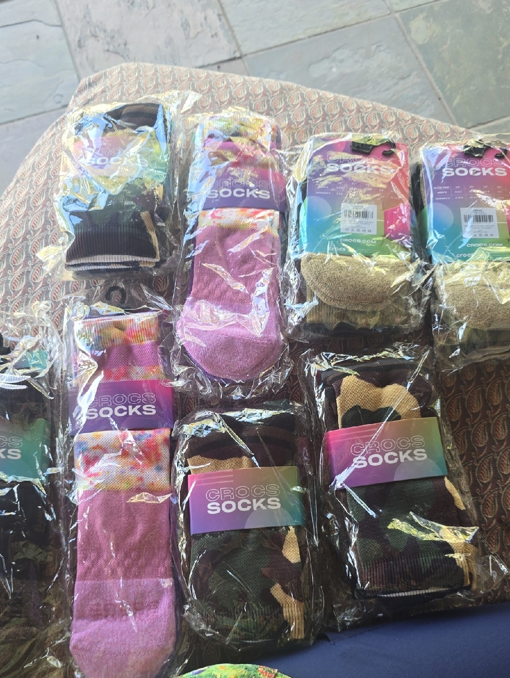 CROCS Men/ Womans Casual Crew Socks - Pink, Green, Black Mix 8 Packages New
